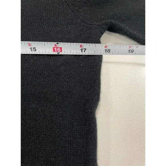J. McLaughlin Women's Black Sweater Sz S pearl Collar cashmere SI16 - Picture 6 of 7